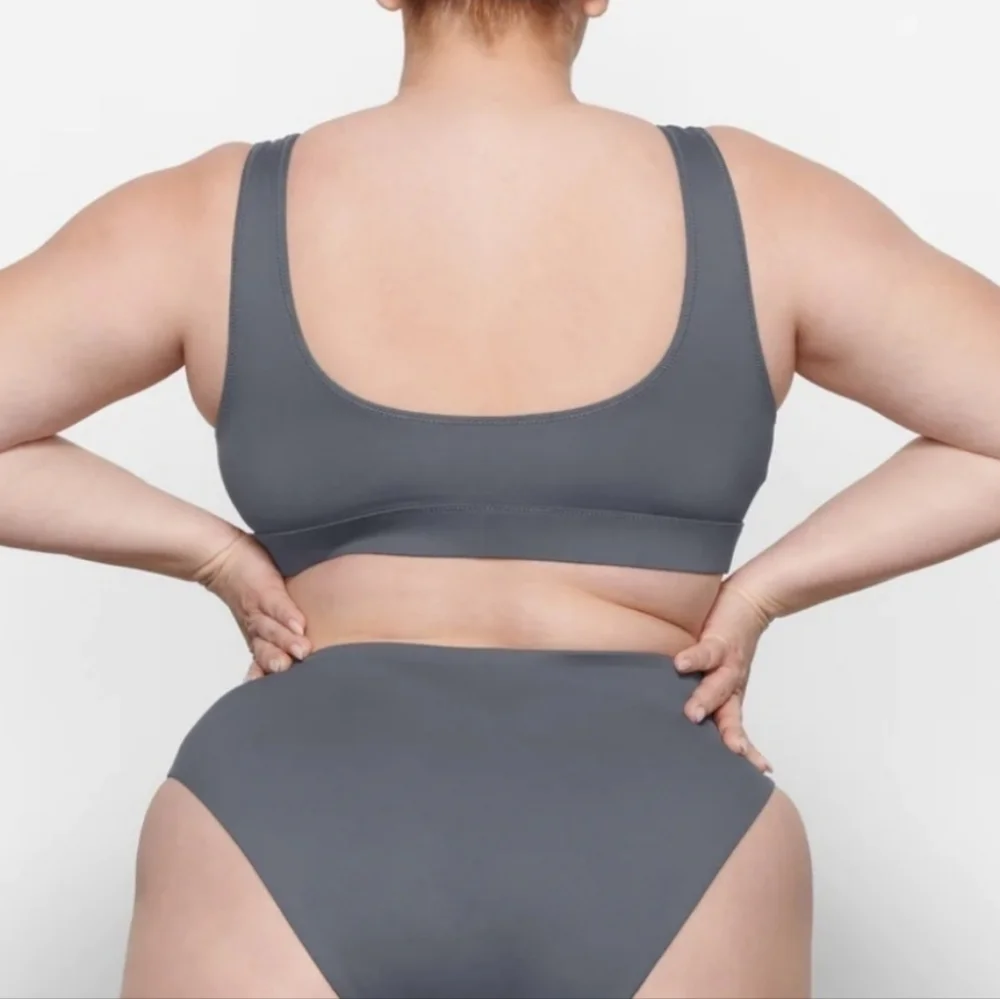 NWT SKIMS RECYCLED SWIM TANK BIKINI TOP GUNMETAL GREY PLUS 4X